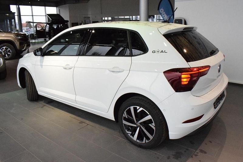 Gebraucht VW Polo Goal 95 PS (69 kW) 2024 Weiß Limousine