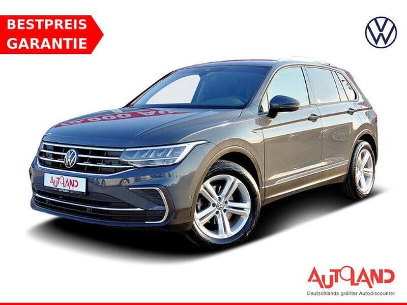 Grau Gebraucht 2023 VW Tiguan Active SUV | 30.990 € (Etwas zu teuer) - Bild 1/4