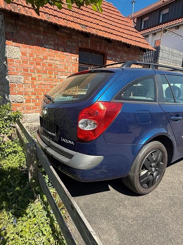 Gebraucht Renault Laguna II 120 PS (88 kW) 2002 Blau Kombi