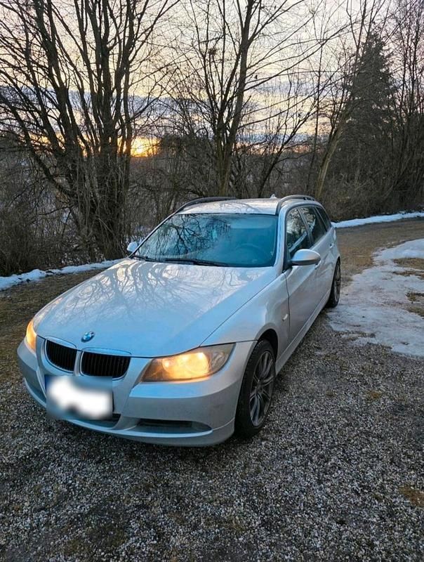 Gebraucht BMW 320 163 PS (119 kW) 2006 Silber Kombi