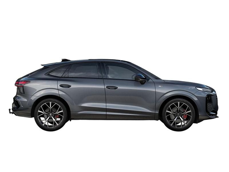 Gebraucht Audi Q3 Sportback S-Line 204 PS (150 kW) 2026 [6y6y] daytonagrau perleffekt SUV
