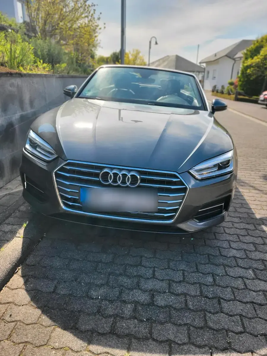 Gebraucht Audi A5 Cabriolet 190 PS (139 kW) 2019 Grau Cabrio