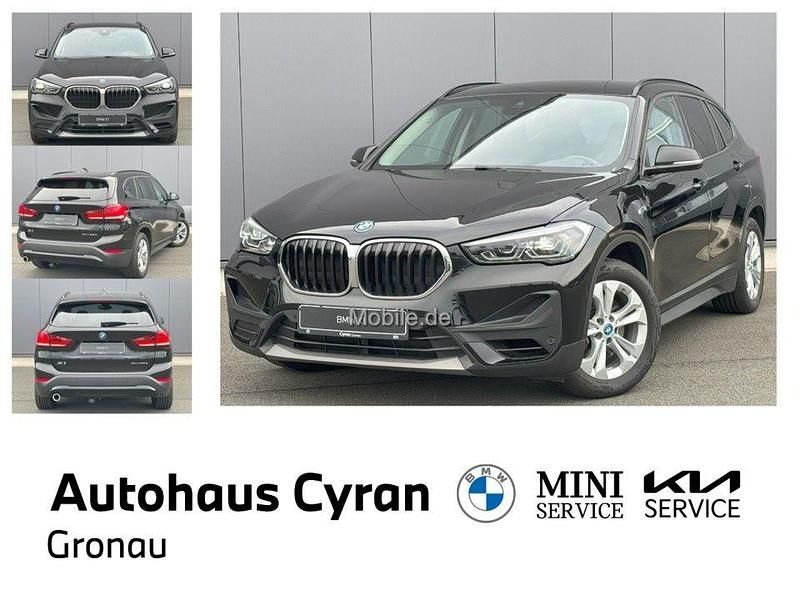 Schwarz Gebraucht 2022 BMW X1 Performance SUV | 23.500 € (Fairer Preis) - Bild 1/4