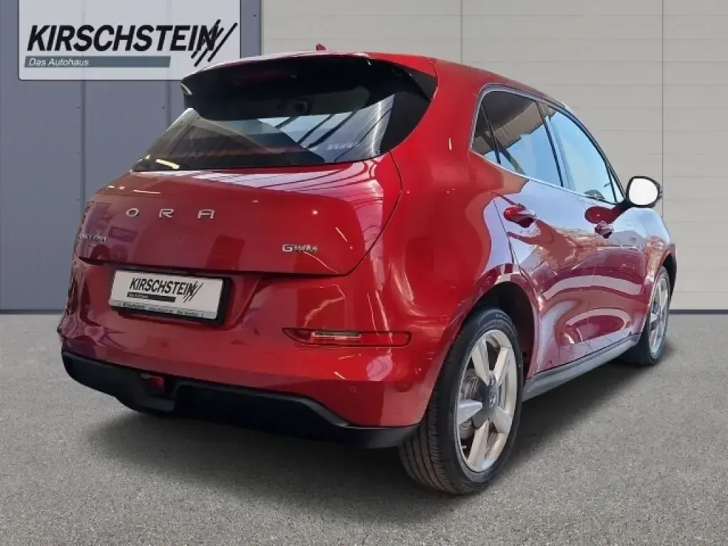 Usata Ora 03 125 kW (171 CV) 2023 Rosso Utilitaria