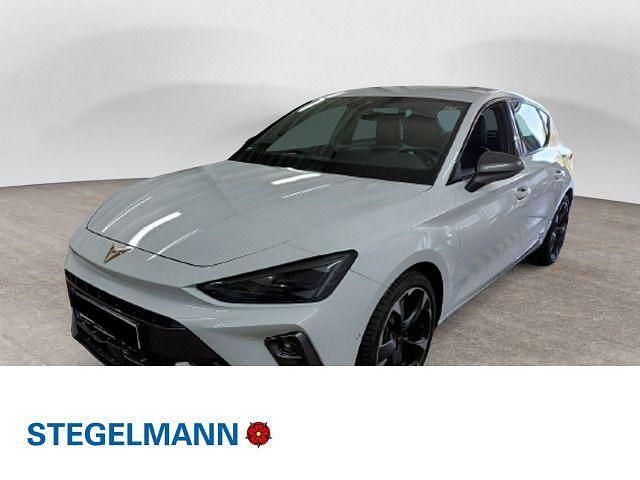 Usata Cupra Leon 150 CV (110 kW) 2025 Bianco Berlina