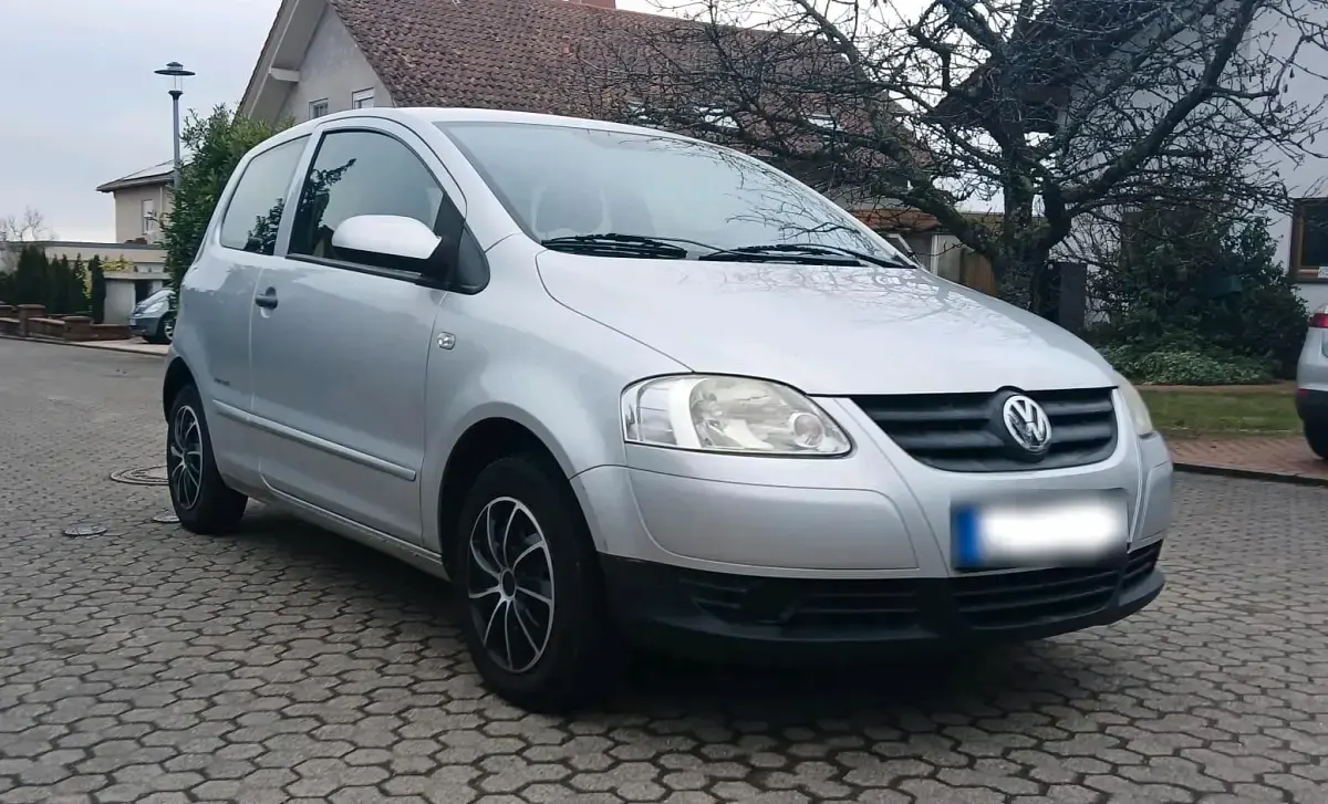 Brugt VW Fox Refresh 55 HK (40 kW) 2009 Sølv Hatchback
