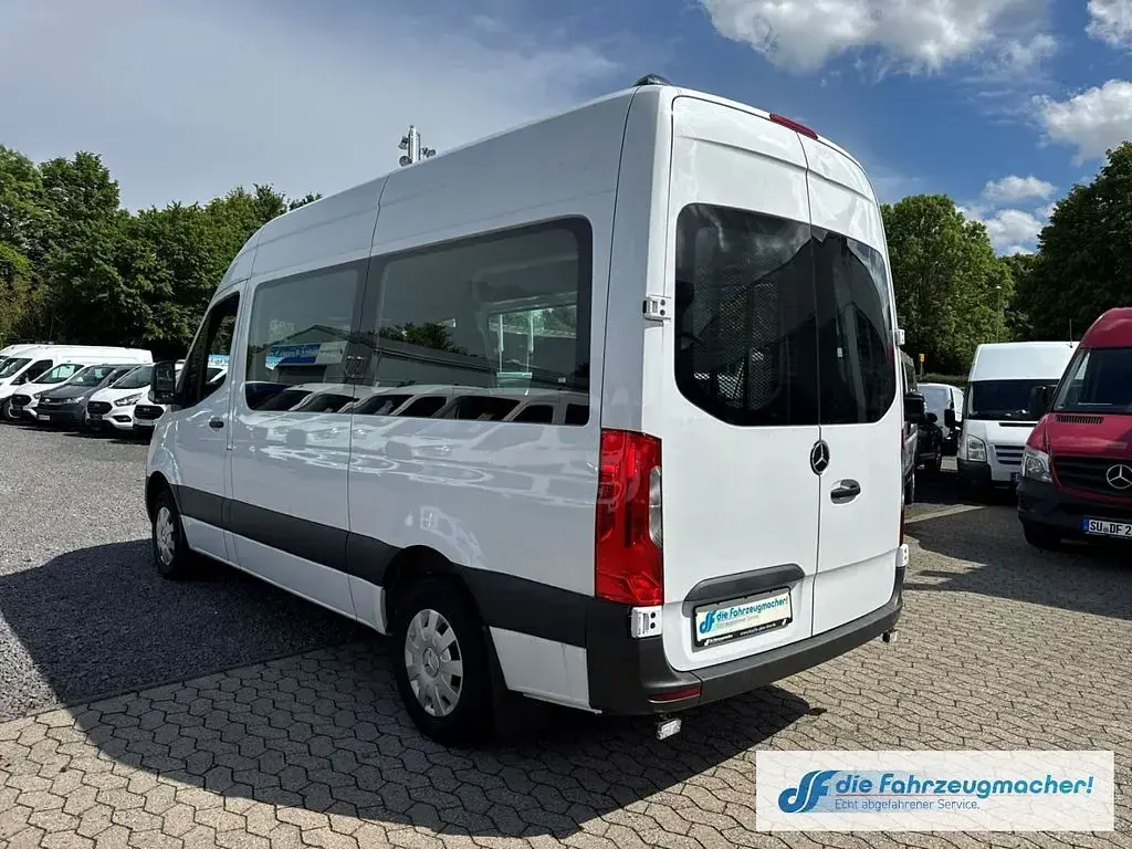 Używany Mercedes Sprinter 114 KM (83 kW) 2022 Biały Van