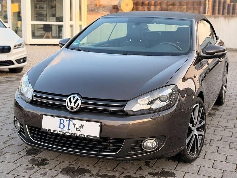 Gebraucht VW Golf Cabriolet LOUNGE 122 PS (89 kW) 2016 Braun Cabrio