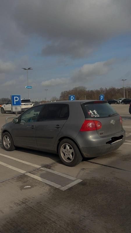 Gebraucht VW Golf V 90 PS (66 kW) 2005 Beige Kleinwagen