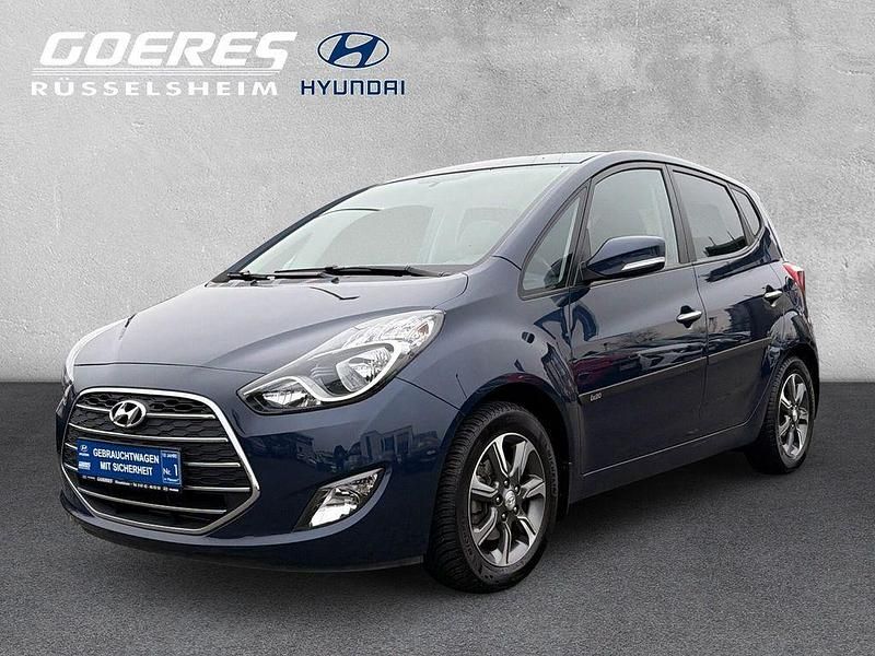 Gebraucht Hyundai i20 125 PS (91 kW) 2019 Blau Van / Kleinbus