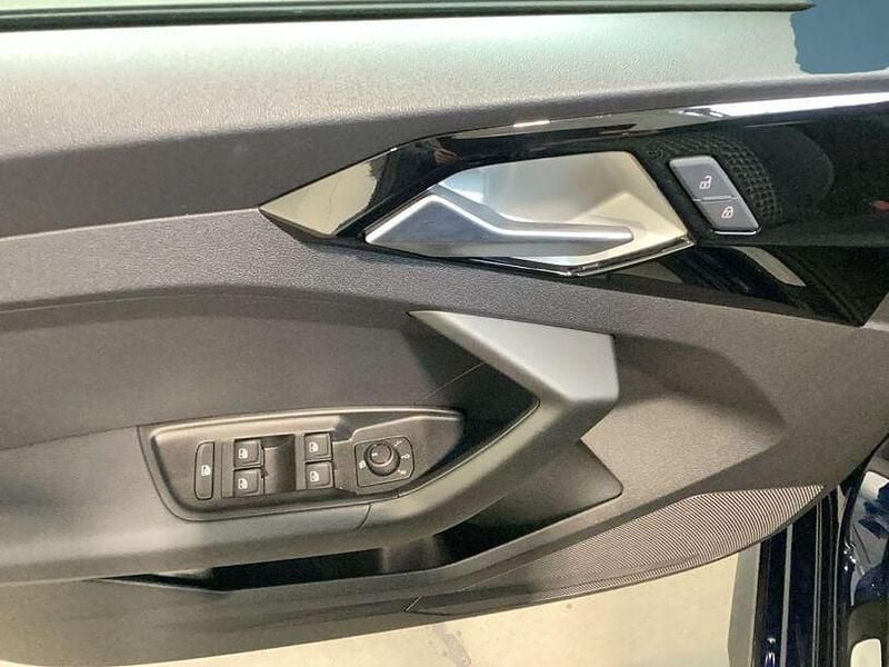 Gebraucht Audi A1 116 PS (85 kW) 2025 Blau Kleinwagen