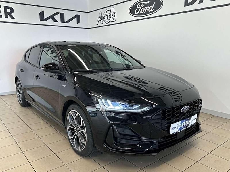 Gebraucht Ford Focus ST-Line X 155 PS (114 kW) 2025 Obsidianschwarz metallic Limousine