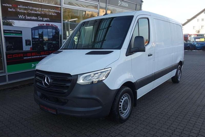 Gebraucht Mercedes Sprinter 143 PS (105 kW) 2021 Weiß Van