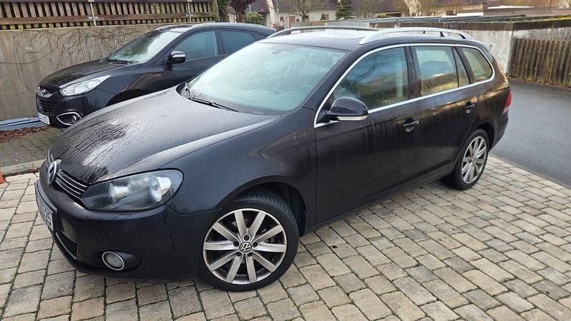 Schwarz Gebraucht 2011 VW Golf VI Highline Kleinwagen | 4.490 € (Fairer Preis) - Bild 1/4