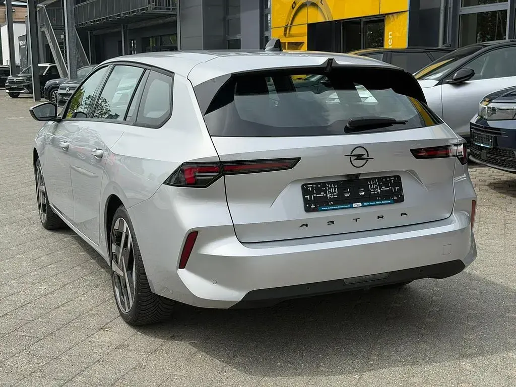 Ny Opel Astra Edition 114 kW (156 HK) 2026 Grå Stationcar