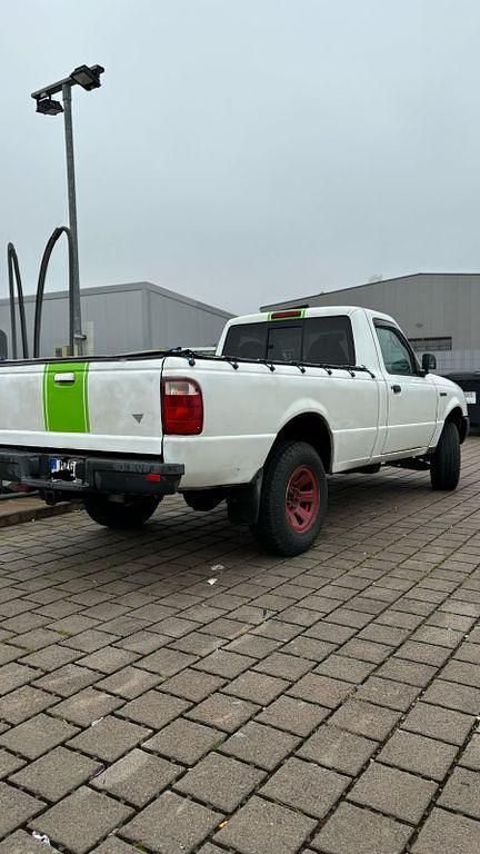 Gebraucht Ford Ranger 209 PS (153 kW) 2003 Weiß Pickup