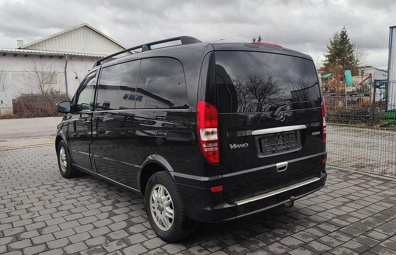 Gebraucht Mercedes Viano 163 PS (119 kW) 2011 Schwarz Van / Kleinbus