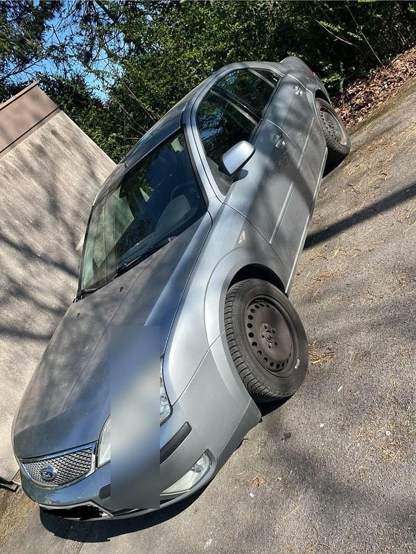 Silber Gebraucht 2003 Ford Mondeo Ghia Limousine | 1.999 € (Guter Preis) - Bild 1/4
