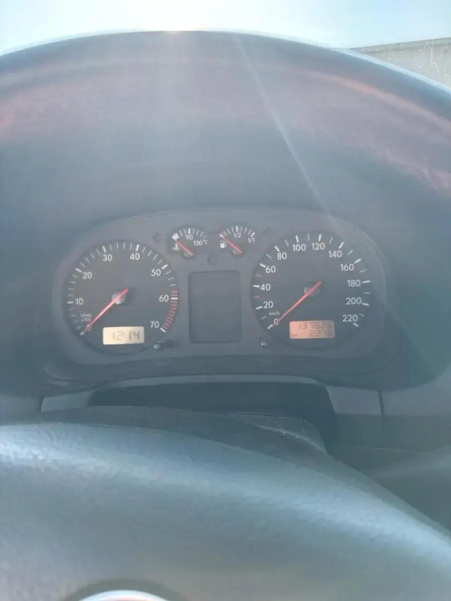 Gebraucht VW Golf 75 PS (55 kW) 1998 Blau Coupé