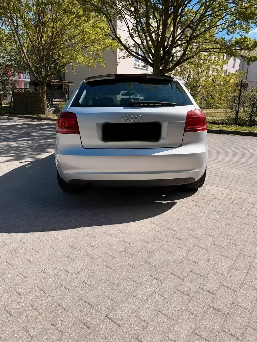Second-hand Audi A3 160 CP (117 kW) 2009 Argintiu Hatchback