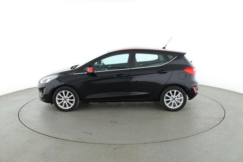 Gebraucht Ford Fiesta Titanium 101 PS (74 kW) 2018 Schwarz Kleinwagen
