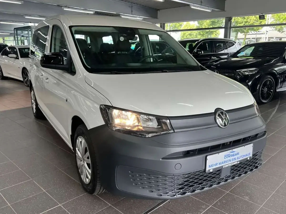 Gebraucht VW Caddy 122 PS (89 kW) 2023 Candyweiss Van / Kleinbus