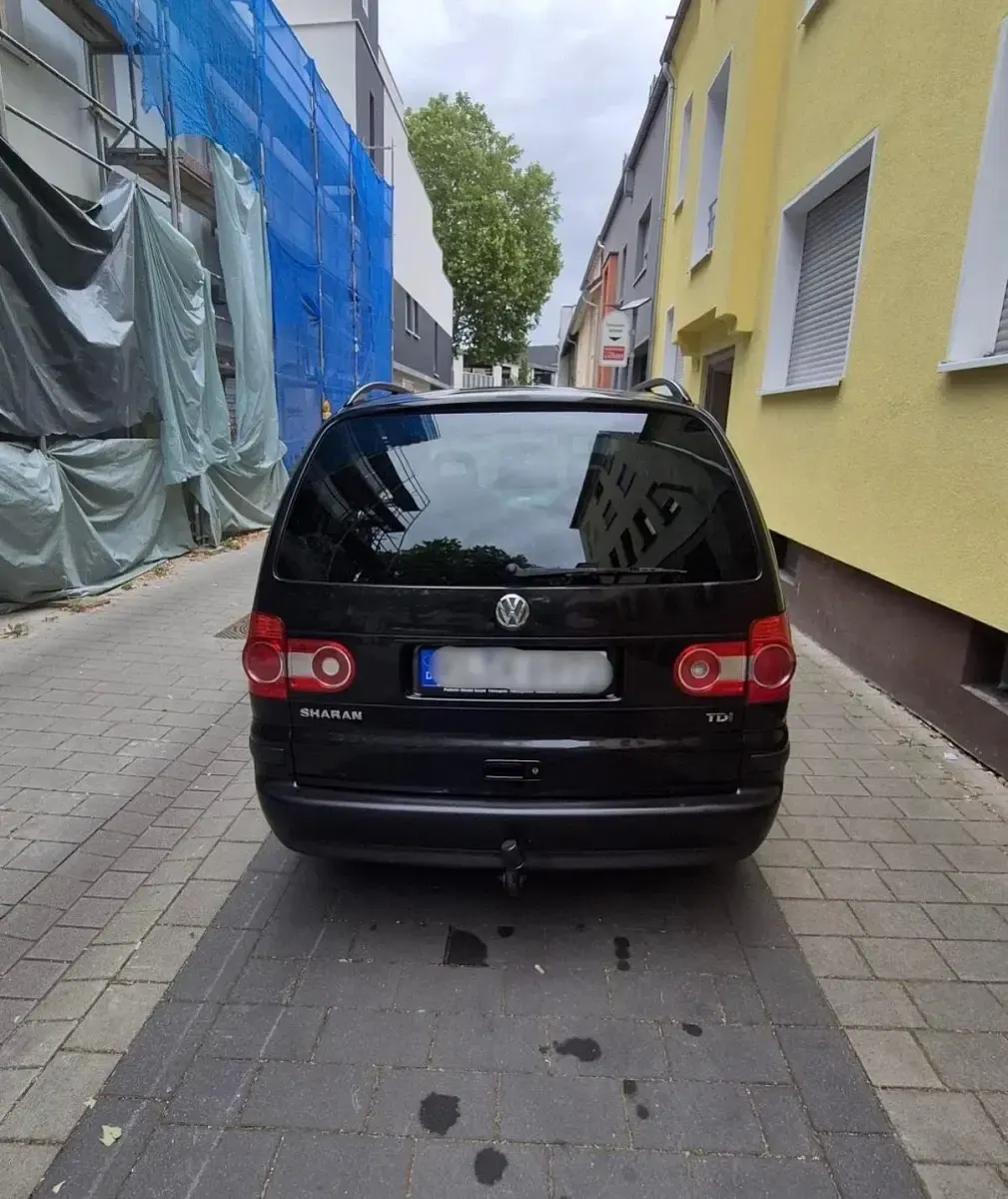 Brugt VW Sharan 116 HK (85 kW) 2005 Sort MPV