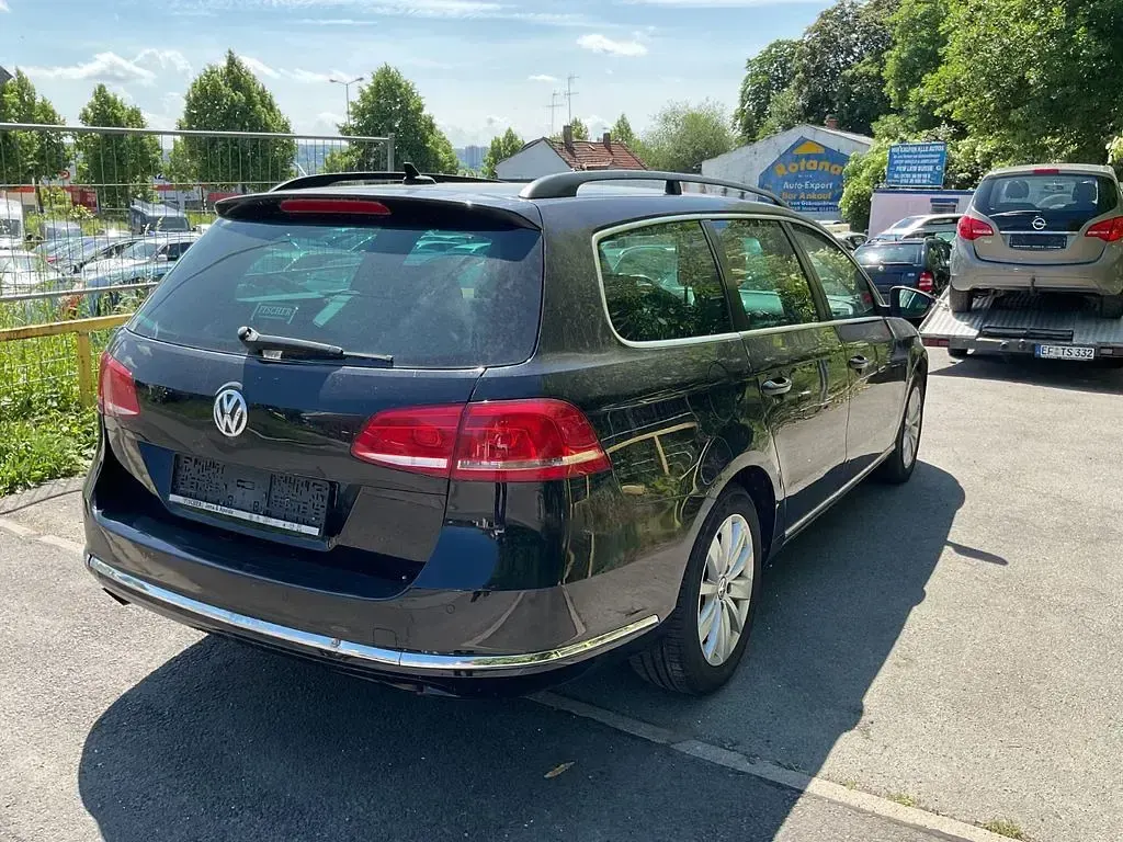 Gebraucht VW Passat 105 PS (77 kW) 2013 Schwarz Kombi