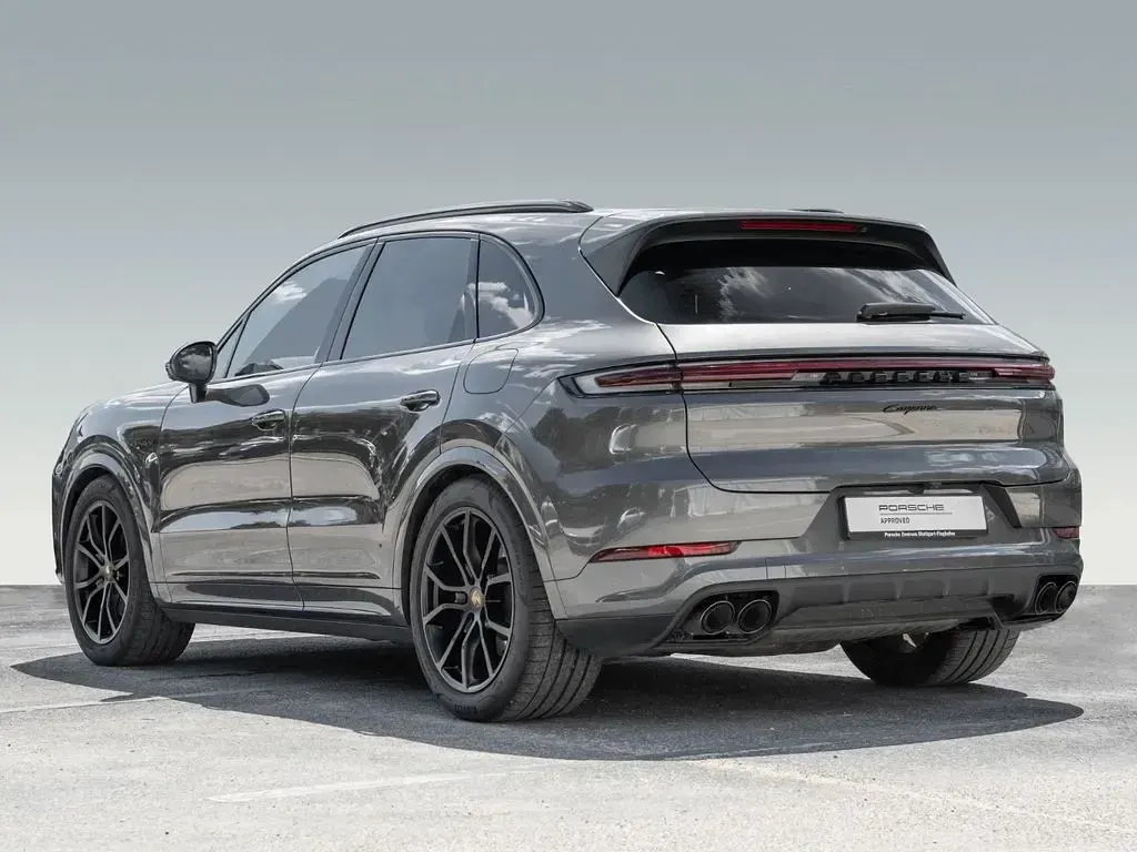 Gebraucht Porsche Cayenne Sport 470 PS (345 kW) 2024 Grau SUV