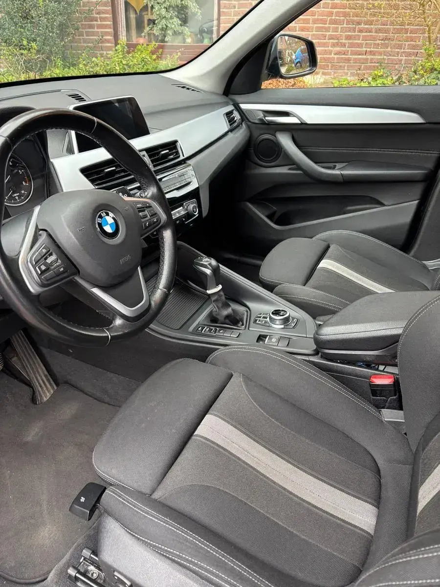 Gebraucht BMW X1 Sport Line 150 PS (110 kW) 2017 Schwarz SUV