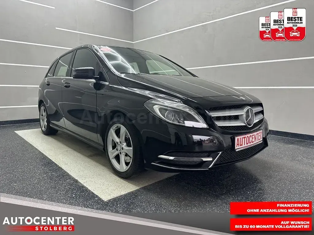 Gebraucht Mercedes B250 211 PS (155 kW) 2012 Schwarz Kleinwagen