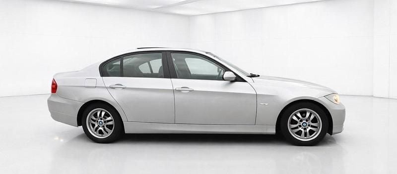 Usado BMW 320 150 HP (110 kW) 2006 Prateado Sedan