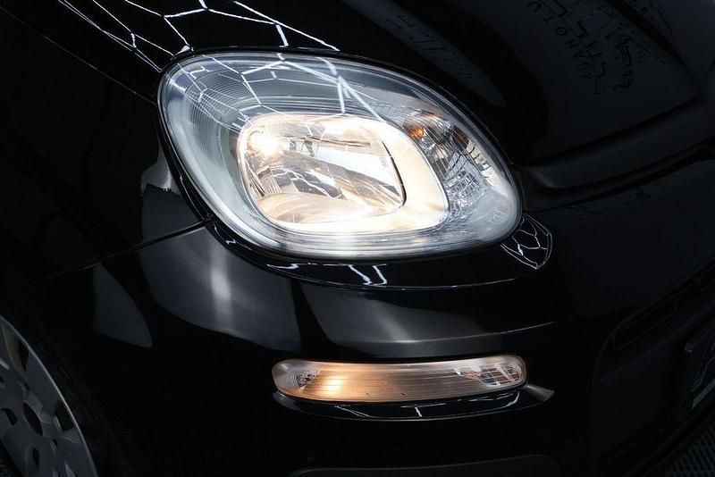 Gebraucht Fiat Panda Pop 69 PS (50 kW) 2016 Schwarz Kleinwagen