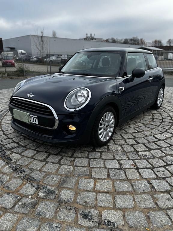 Blau Gebraucht 2015 Mini ONE Kleinwagen | 7.490 € (Guter Preis) - Bild 1/4