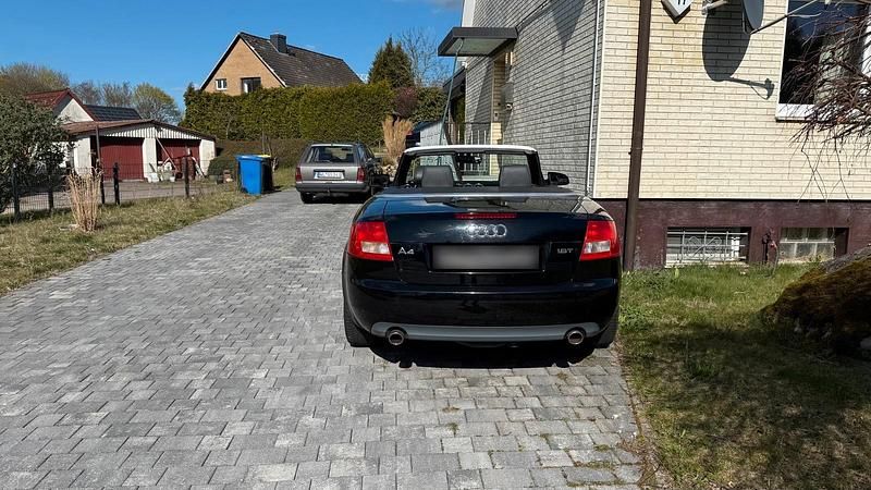 Gebraucht Audi A4 Cabriolet 163 PS (119 kW) 2003 Schwarz Cabrio