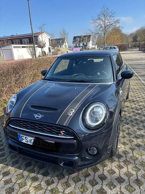 Gebraucht Mini Cooper S 192 PS (141 kW) 2019 Schwarz Kleinwagen