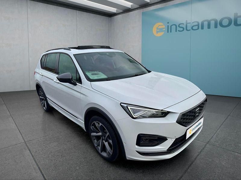 Weiß Gebraucht 2022 Seat Tarraco SUV | 31.649 € (Fairer Preis) - Bild 1/4