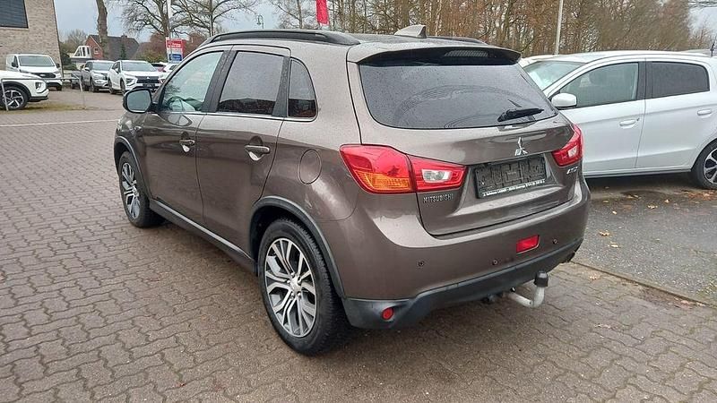 Gebraucht Mitsubishi ASX Top 150 PS (110 kW) 2016 Braun SUV