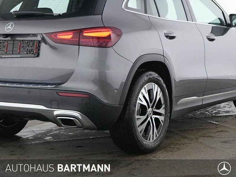 Usata Mercedes GLA200 Progressive 150 CV (110 kW) 2024 Grigio SUV