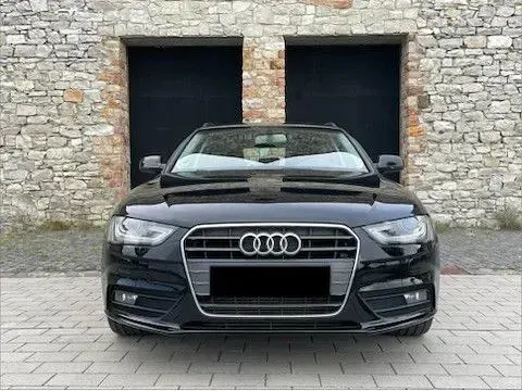 Gebraucht Audi A4 Attraction 143 PS (105 kW) 2012 Schwarz Kombi