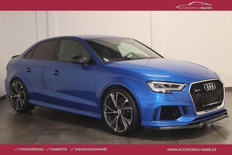 Gebraucht Audi RS3 Ambiente 400 PS (294 kW) 2019 Arablau kristalleffekt Limousine