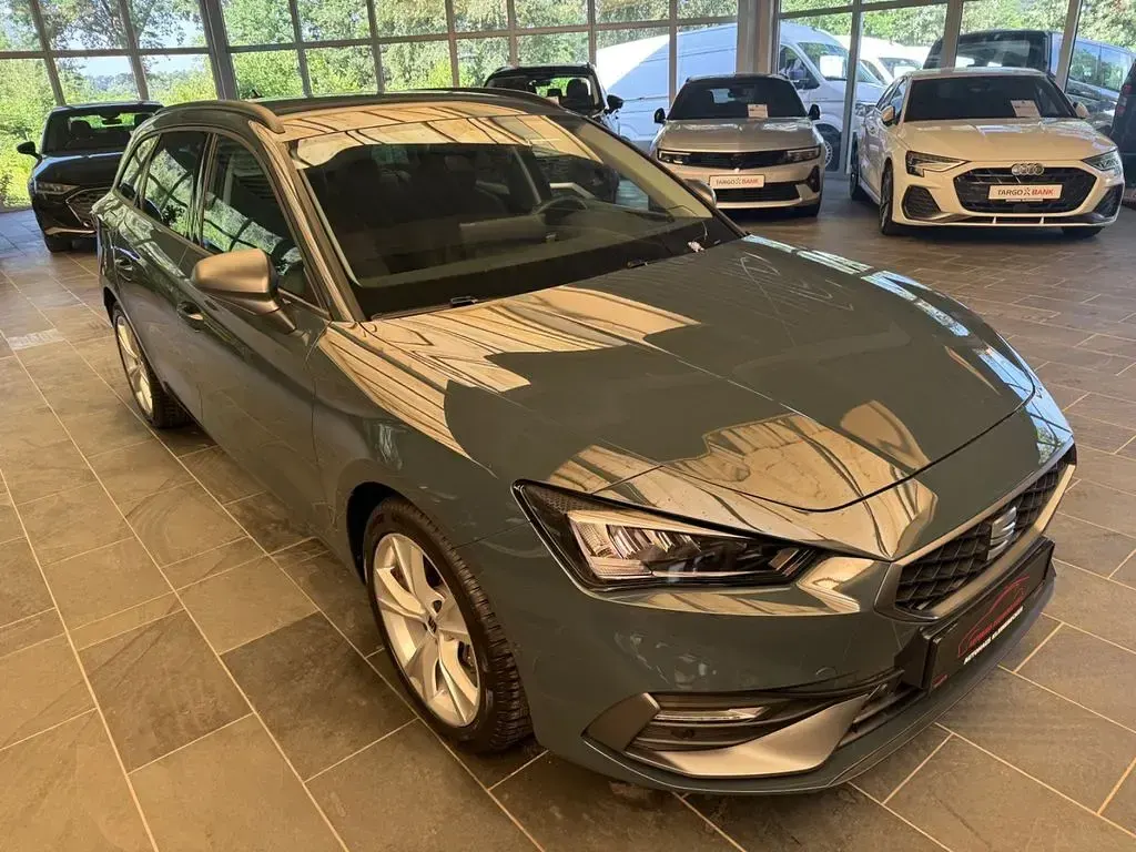 Gebraucht Seat Leon FR 150 PS (110 kW) 2026 Blau Limousine