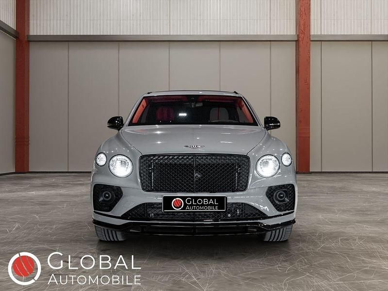 Gebraucht Bentley Bentayga 551 PS (405 kW) 2023 Grau SUV