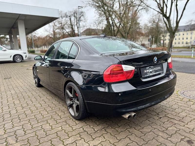 Gebraucht BMW 325 218 PS (160 kW) 2004 Schwarz Limousine