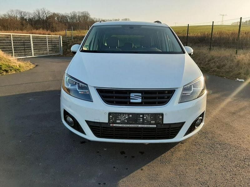 Gebraucht Seat Alhambra 4Drive 150 PS (110 kW) 2017 Pure white Van / Kleinbus