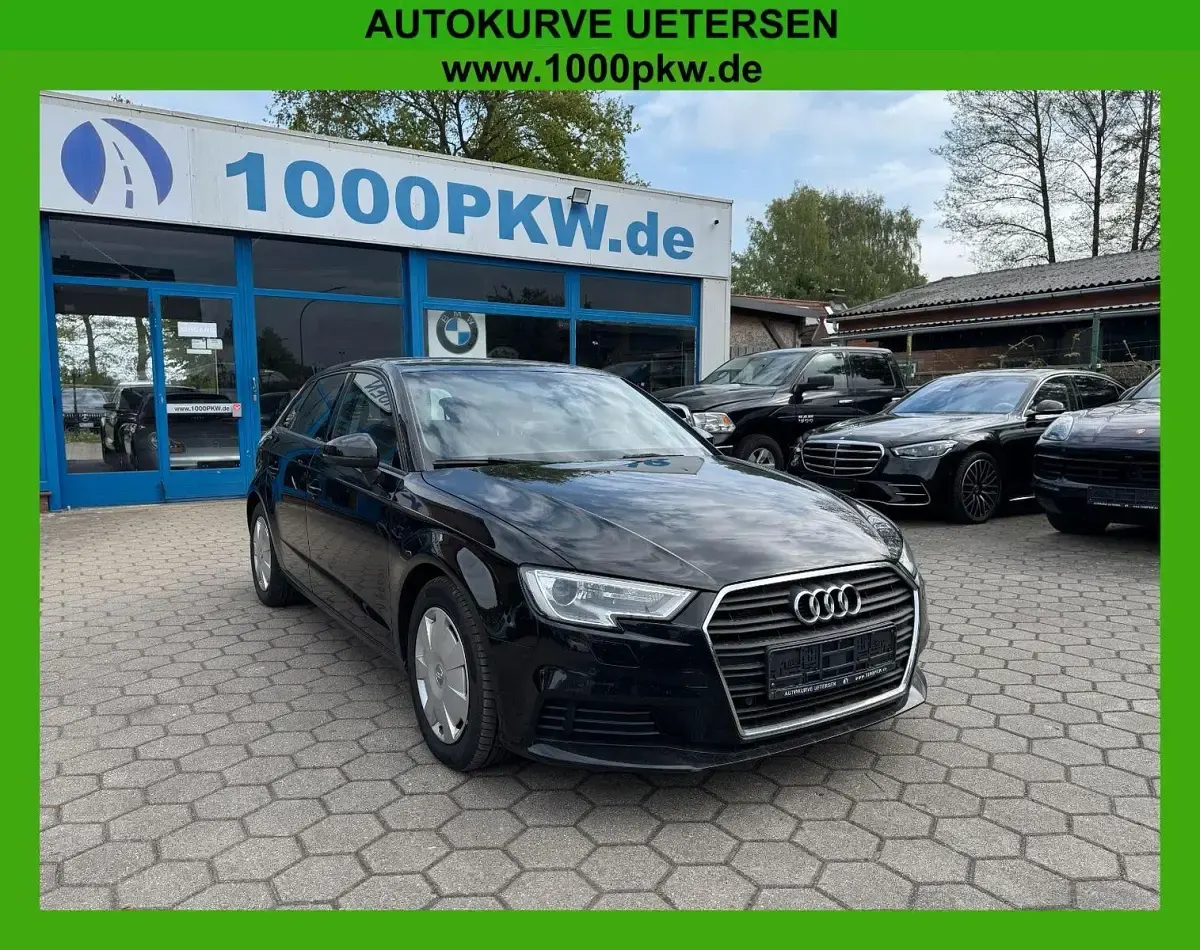 Używany Audi A3 150 KM (110 kW) 2019 Czarny Sedan/Limuzyna