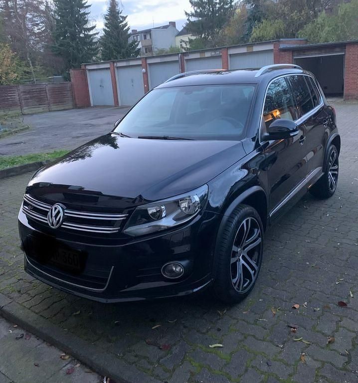 Gebraucht VW Tiguan Sportline 177 PS (130 kW) 2015 Schwarz SUV