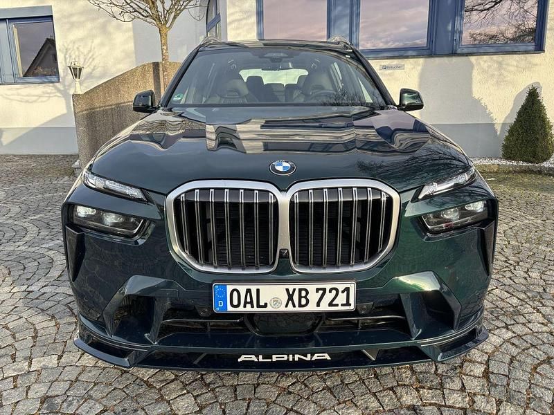 Gebraucht Alpina XB7 621 PS (456 kW) 2025 Alpina grün ii SUV