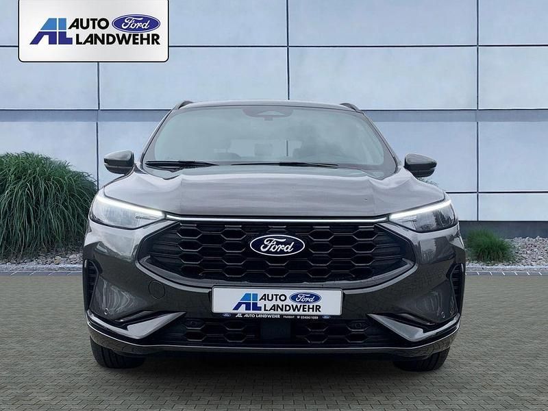 Gebraucht Ford Kuga ST-Line 186 PS (136 kW) 2025 Metallic) (grau SUV