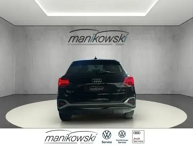 Gebraucht Audi Q2 Ambiente 110 PS (80 kW) 2025 Schwarz SUV